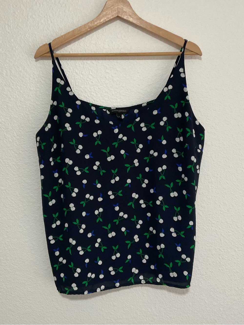 Cherry Print Cami Tank Top Womens Size XL Fruit Cherries Banana Republic